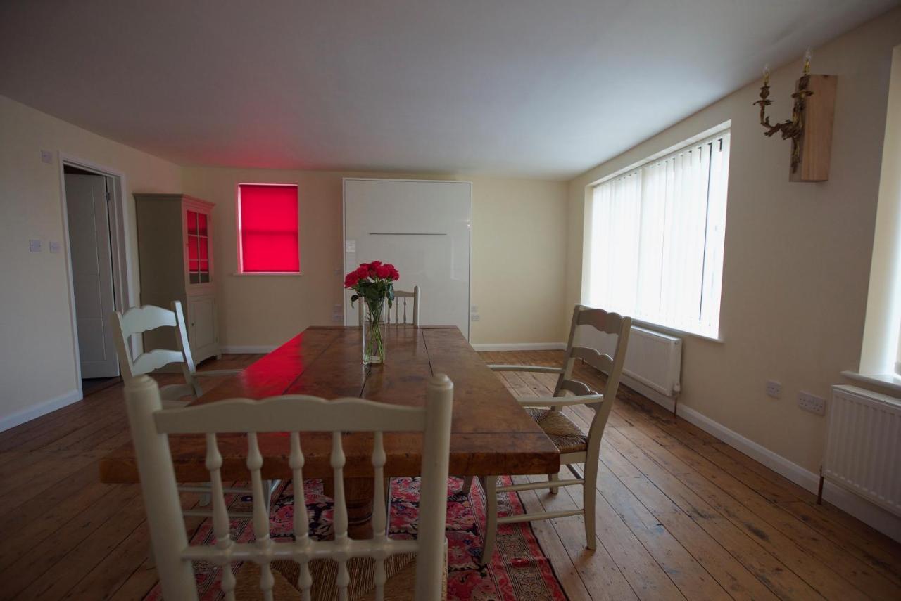 Spacious Apartment With Roof Terrace, Near The Waterfront, Ipswich Exterior photo